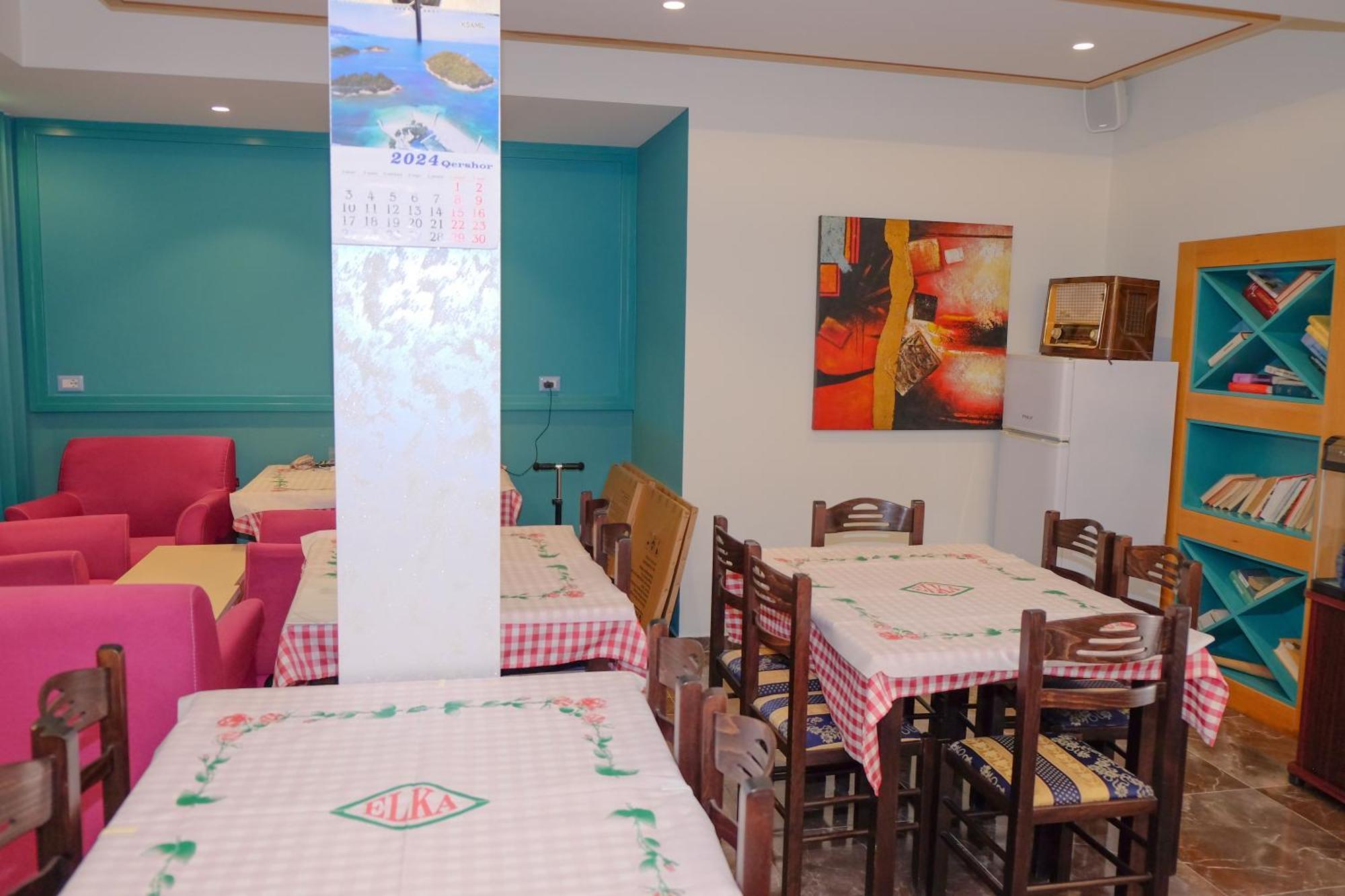 Laid Hotel Wlora Zewnętrze zdjęcie