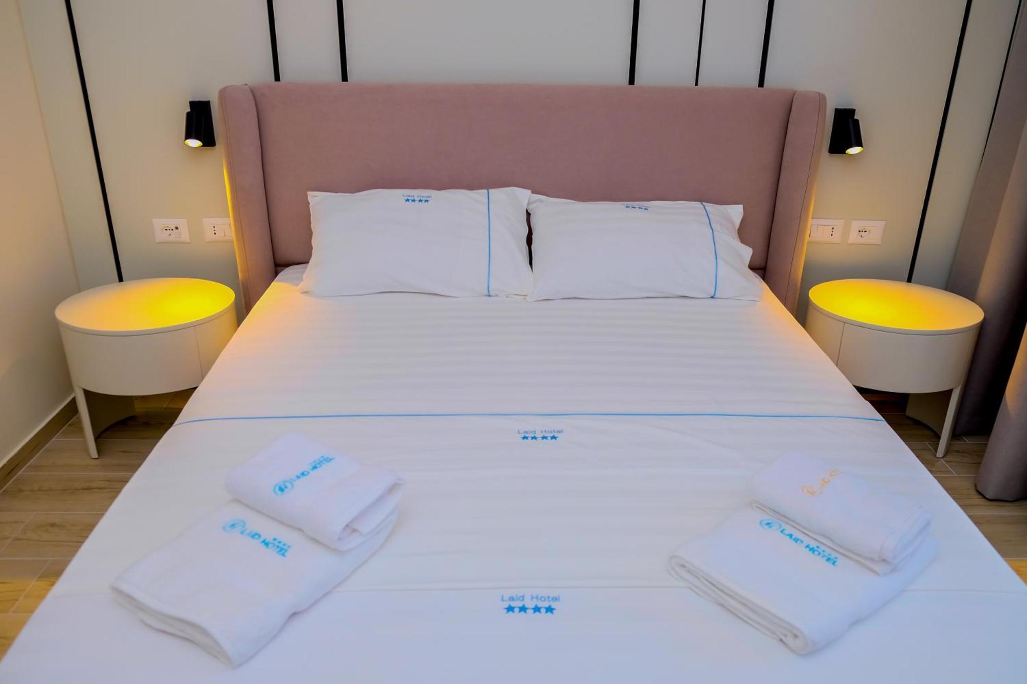 Laid Hotel Wlora Zewnętrze zdjęcie