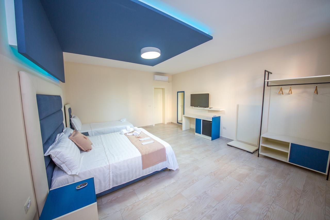 Laid Hotel Wlora Zewnętrze zdjęcie
