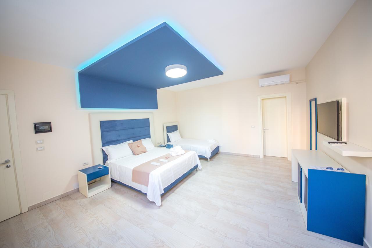 Laid Hotel Wlora Zewnętrze zdjęcie