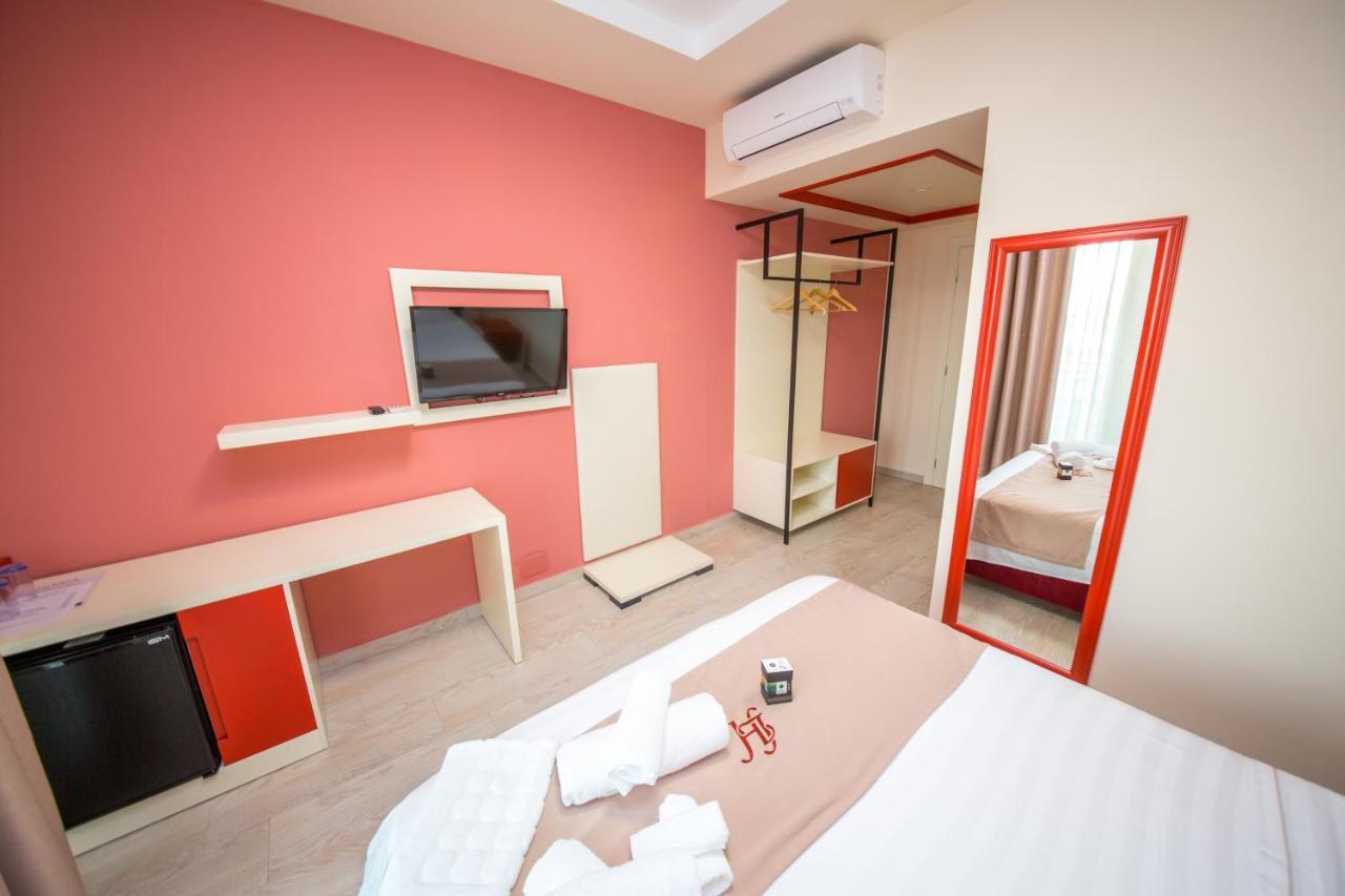 Laid Hotel Wlora Zewnętrze zdjęcie