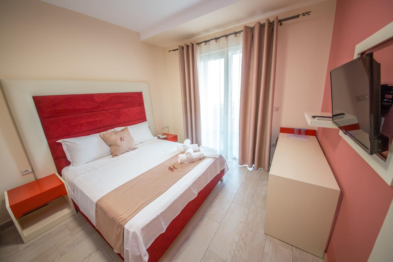 Laid Hotel Wlora Zewnętrze zdjęcie